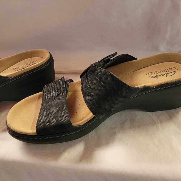 Clarks Collection Can't Wait For Summer Black Sandals LIKE NEW - Picture 5 of 5